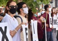 Τα Ξενοδοχεία και τα Επισιτιστικά καταστήματα ΕΙΜΑΣΤΕ ΕΜΕΙΣ!- Η κινητοποίηση του Συνδικάτου στο Σύνταγμα.