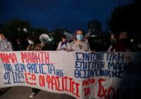 Έξω οι φασίστες από τα σχολεία!