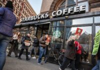Αλληλεγγύη στον αγώνα των εργαζομένων στα Starbucks